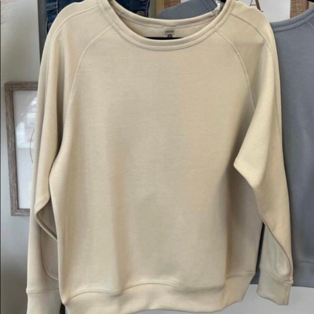 NWT Mono B Jogger Set